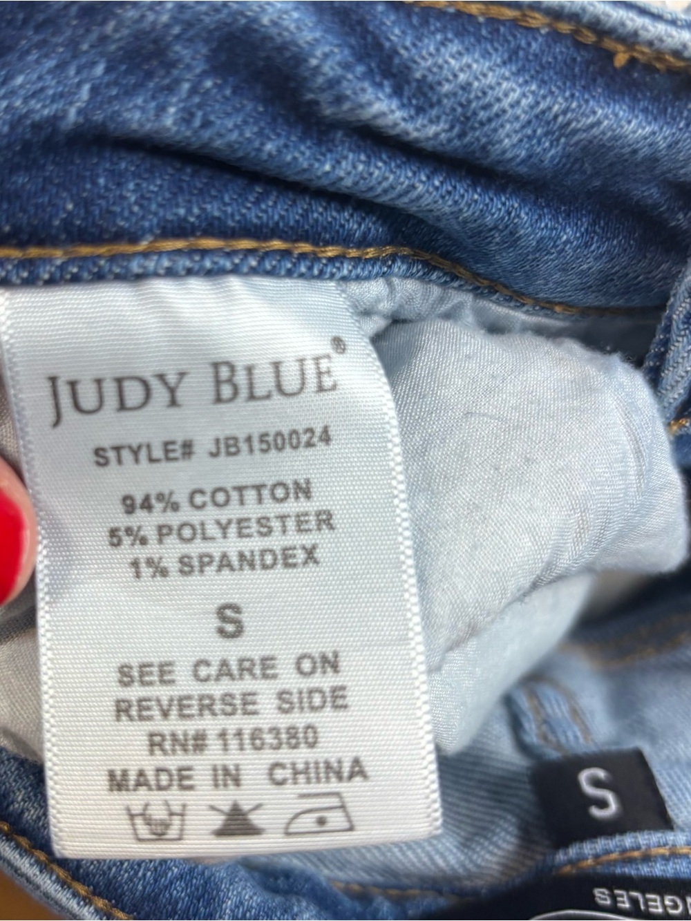 Judy Blue Womens Small Distressed Denim Shorts Mid Rise Cuffed Stretch Jeans - Picture 7 of 8